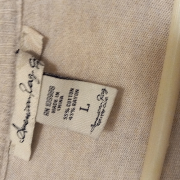 Soft and frilly - Picture 2 of 3